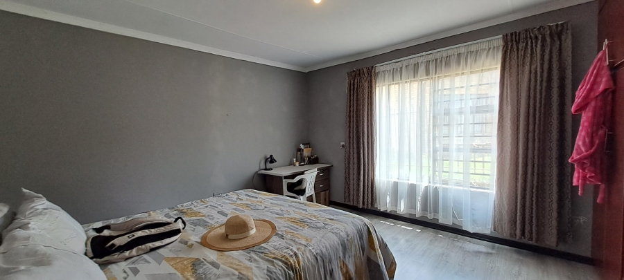 3 Bedroom Property for Sale in Bakenpark Free State